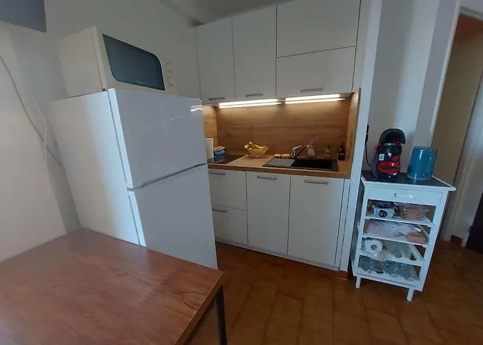 Appartement 2 Pièces 4 Pers Avec Terrasse, Parking Privé Et Accès Direct à - Fr-1-326-791 Marseillan (Herault)